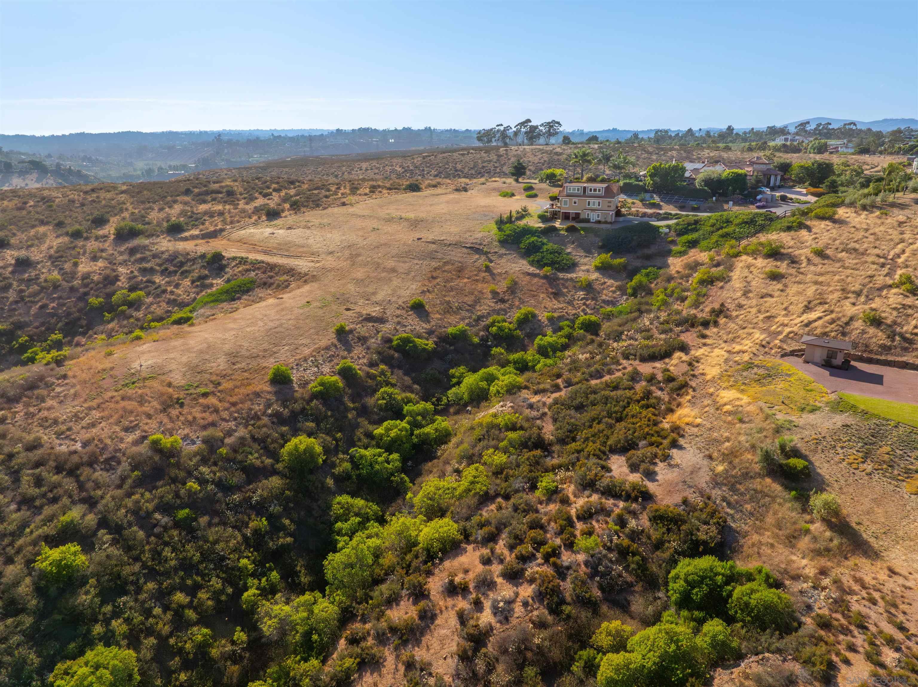16316 Rio Vista Road San Diego, CA 92127 - Photo 8 of 46 Gallery Image 8