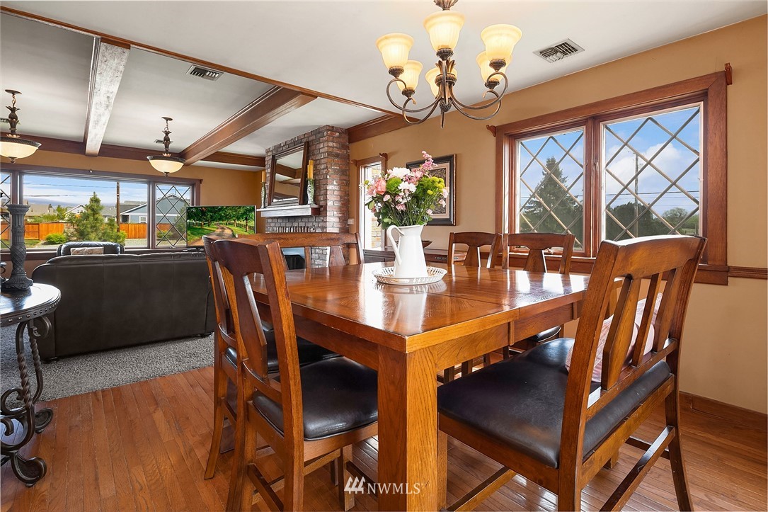 1714 Radio Road Ellensburg, WA 98926 - Photo 8 of 30 a view of a dining room with furniture window and outside view