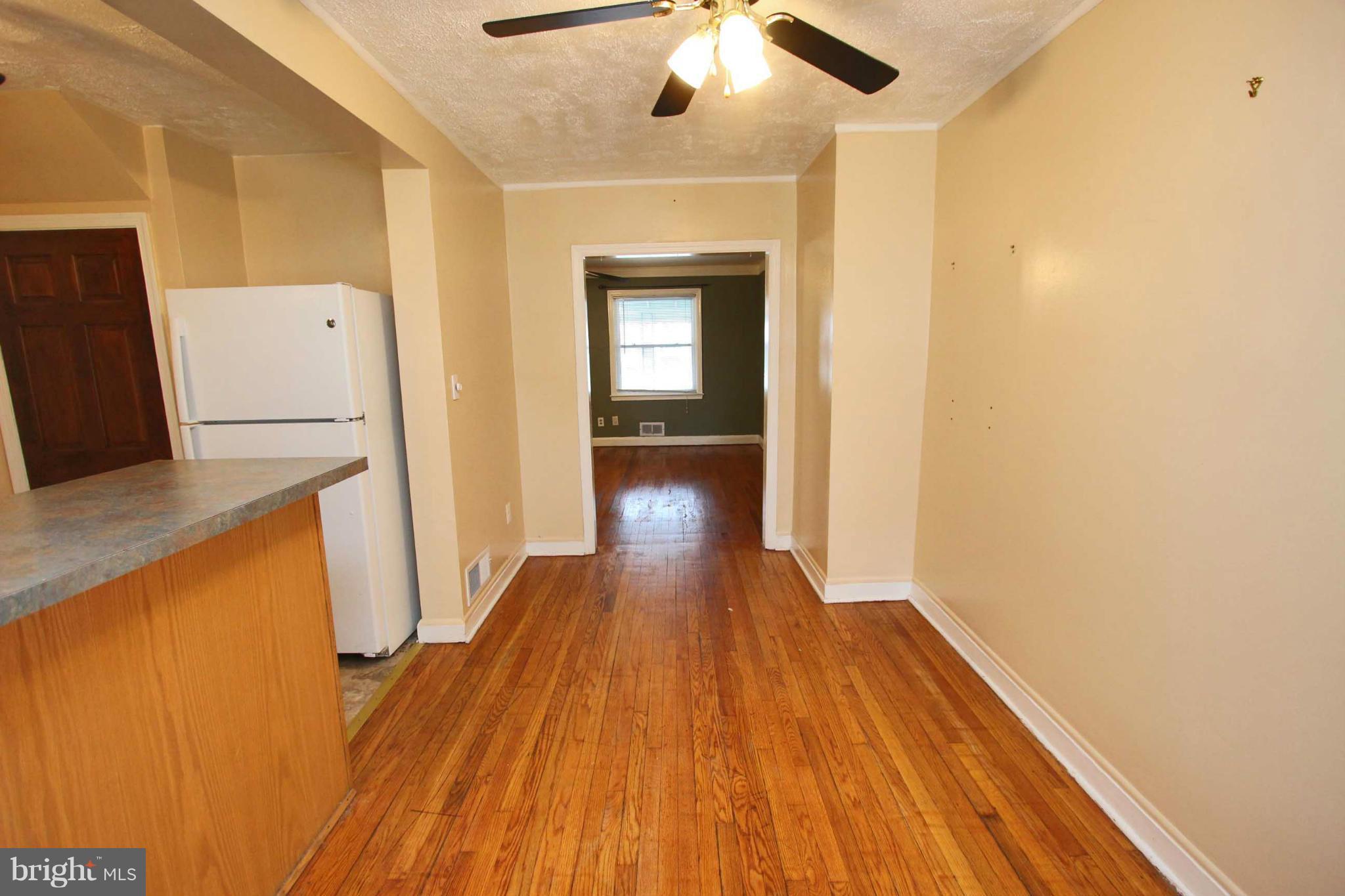 2112 Vailthorn Road Baltimore, MD 21220 - Photo 8 of 30 Dining Room