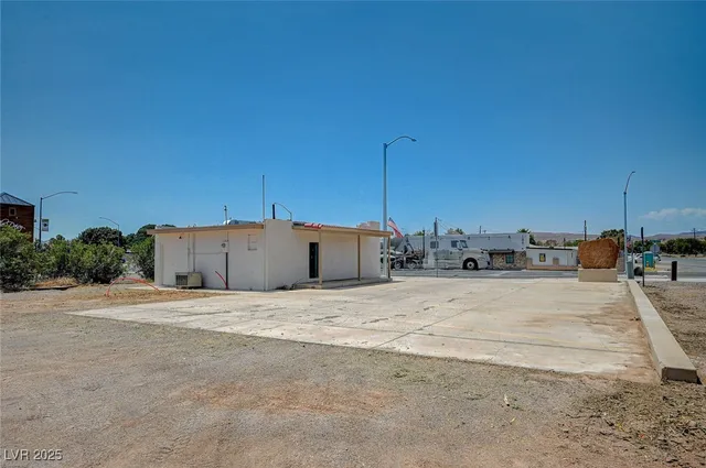$259,000 | 156 North Moapa Valley Boulevard, Overton, NV 89040