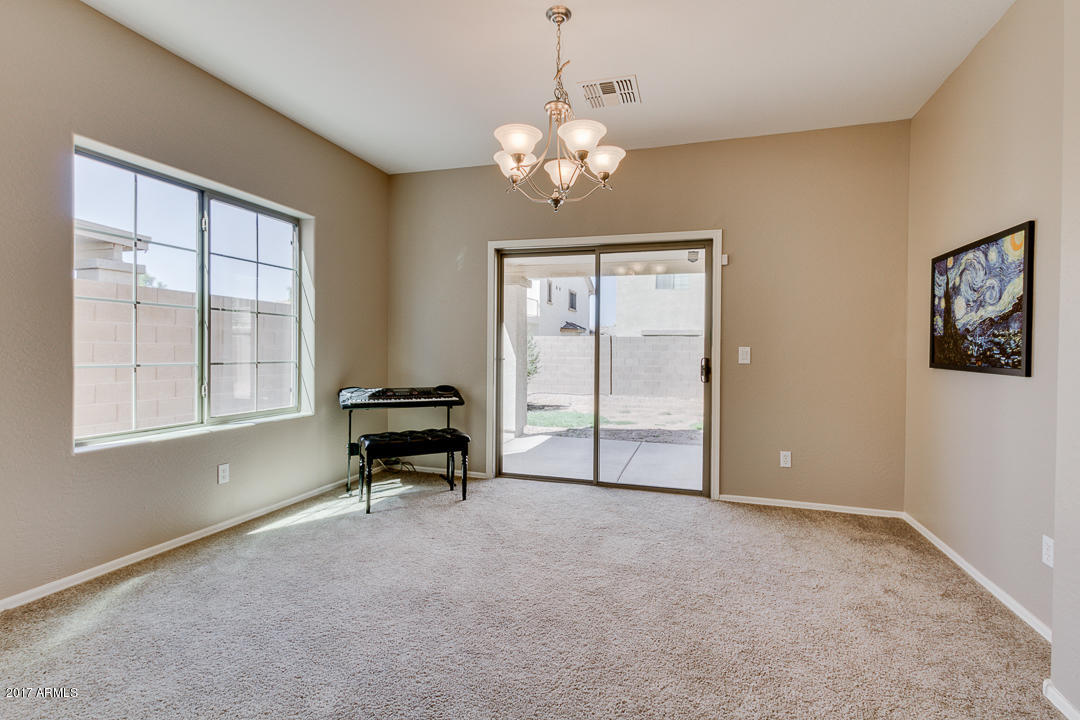 45386 West Rhea Road Maricopa, AZ 85139 - Photo 13 of 59 Dining Area
