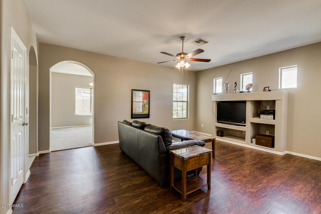 45386 West Rhea Road Maricopa, AZ 85139 - Photo 18 of 59 Family Room