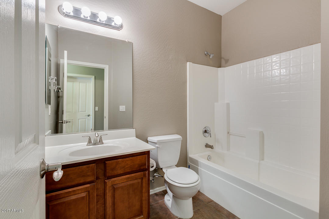 45386 West Rhea Road Maricopa, AZ 85139 - Photo 45 of 59 Secondary Bathroom