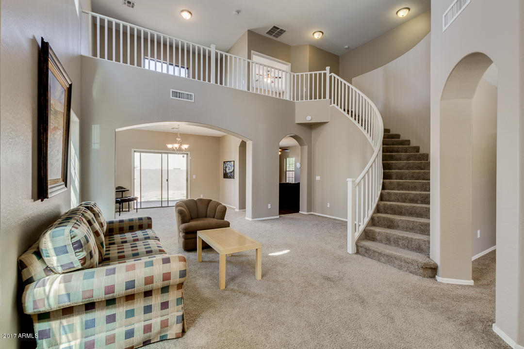 45386 West Rhea Road Maricopa, AZ 85139 - Photo 5 of 59 Lving Room Area