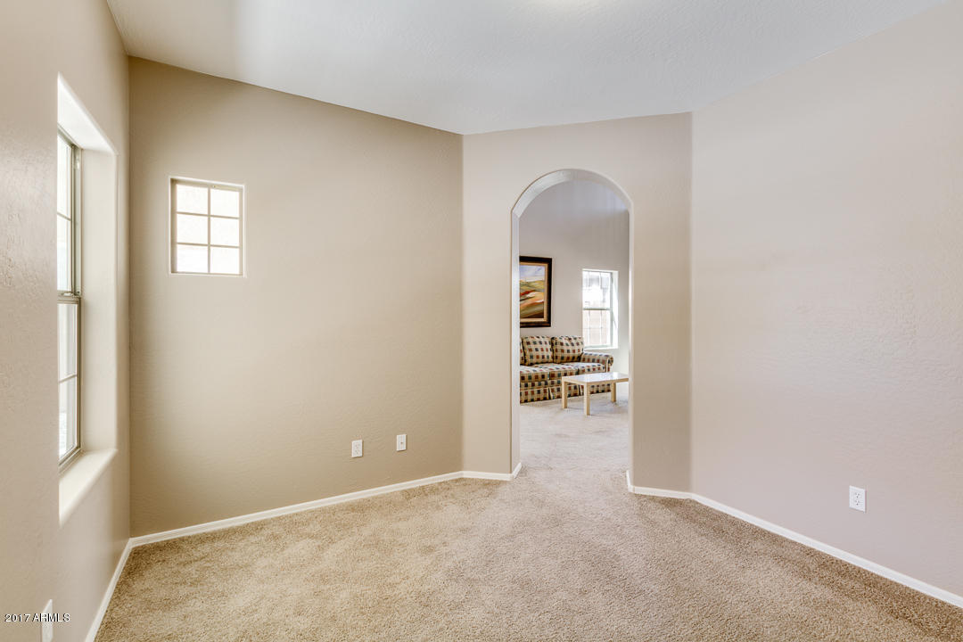 45386 West Rhea Road Maricopa, AZ 85139 - Photo 9 of 59 Office/Den