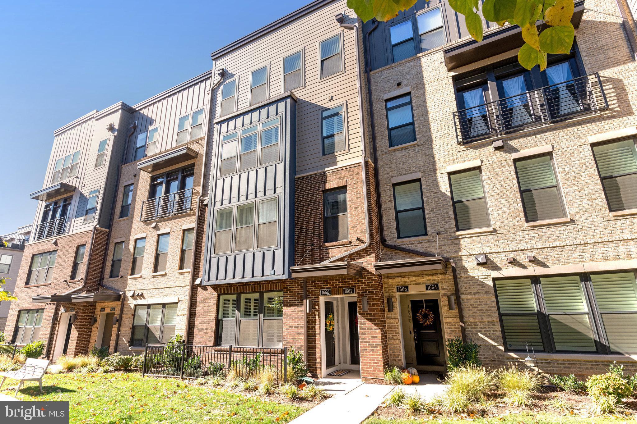 1660 Bandit Loop Reston, VA 20190 - Photo 2 of 39 a view of a building