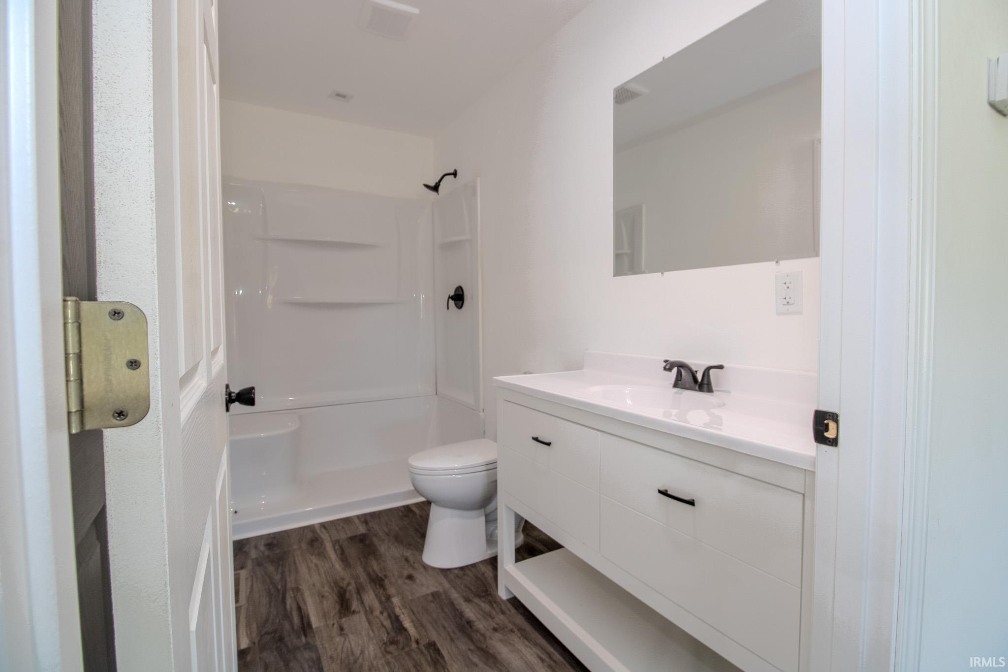 802 Railroad Street Hamlet, IN 46532 - Photo 5 of 10 Gallery Image 5