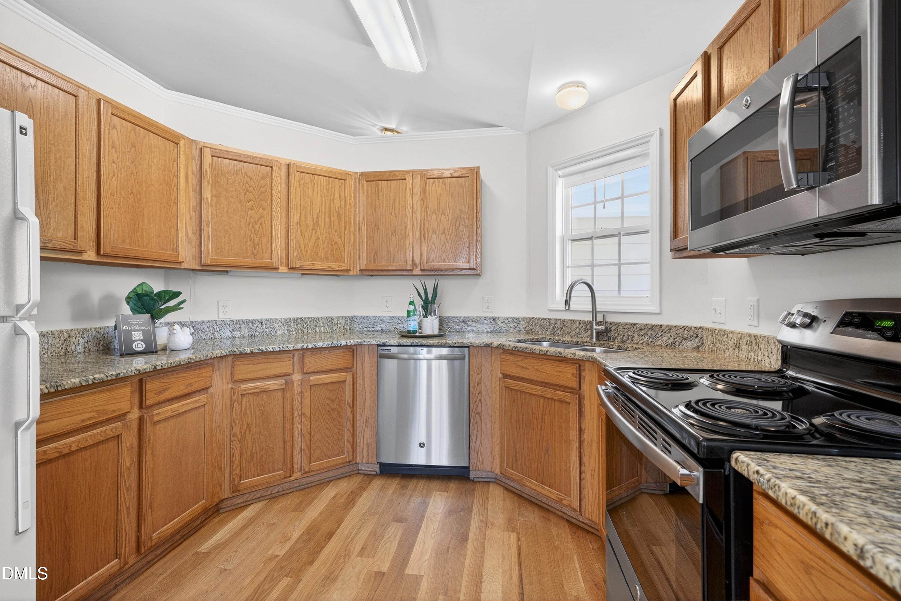 2519 Tryon Pines Drive Raleigh, NC 27603 - Photo 5 of 60 Gallery Image 5