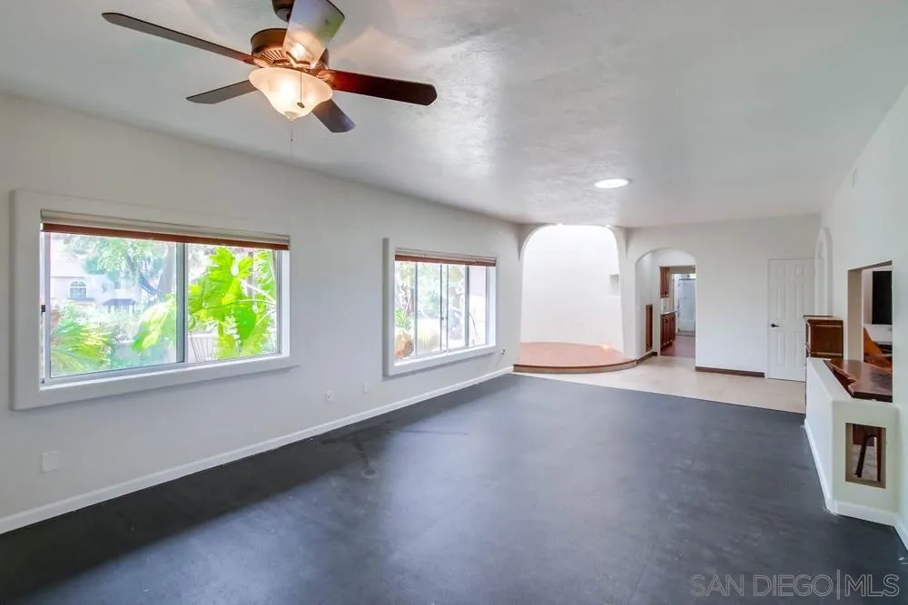 2611 Silver Oaks Way Spring Valley, CA 91977 - Photo 13 of 49 Gallery Image 13