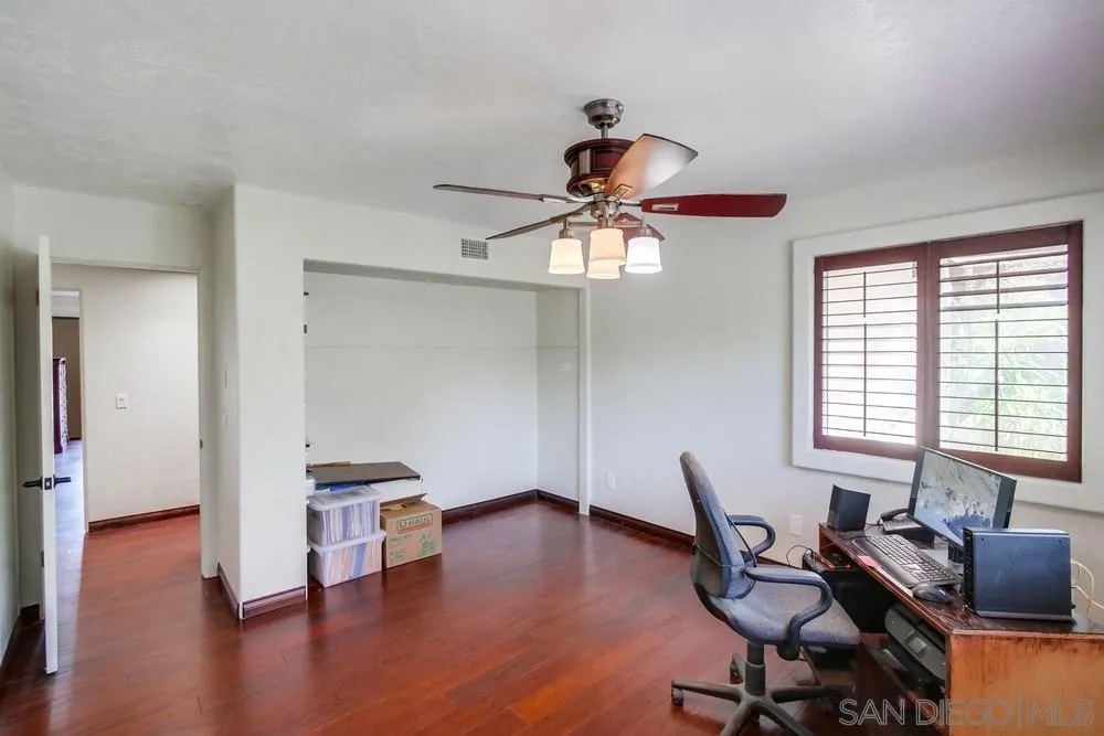2611 Silver Oaks Way Spring Valley, CA 91977 - Photo 24 of 49 Gallery Image 24