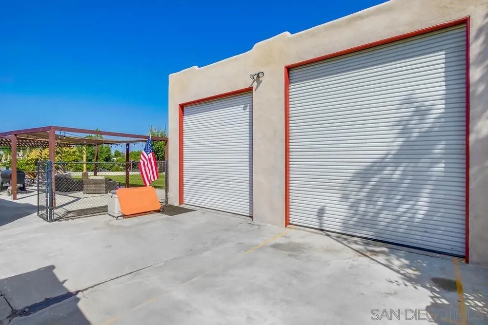 2611 Silver Oaks Way Spring Valley, CA 91977 - Photo 44 of 49 Gallery Image 44