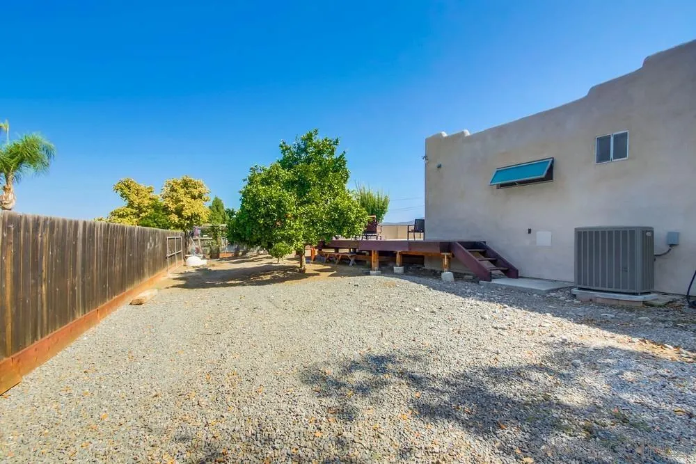 2611 Silver Oaks Way Spring Valley, CA 91977 - Photo 45 of 49 Gallery Image 45