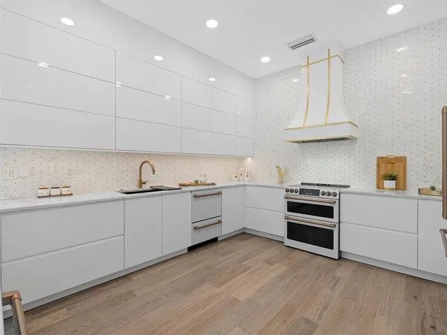 $2,999,000 | 1707 Caribbean Drive, Sarasota, FL 34231