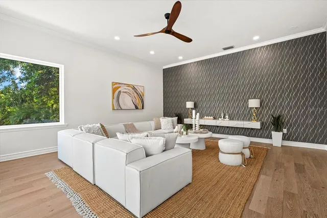 $2,999,000 | 1707 Caribbean Drive, Sarasota, FL 34231