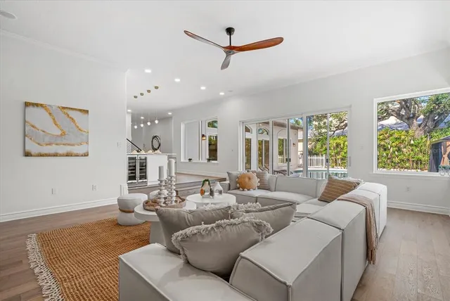 $2,999,000 | 1707 Caribbean Drive, Sarasota, FL 34231