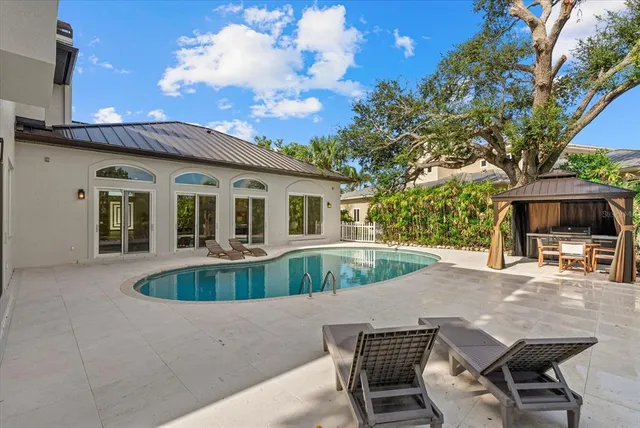$2,999,000 | 1707 Caribbean Drive, Sarasota, FL 34231