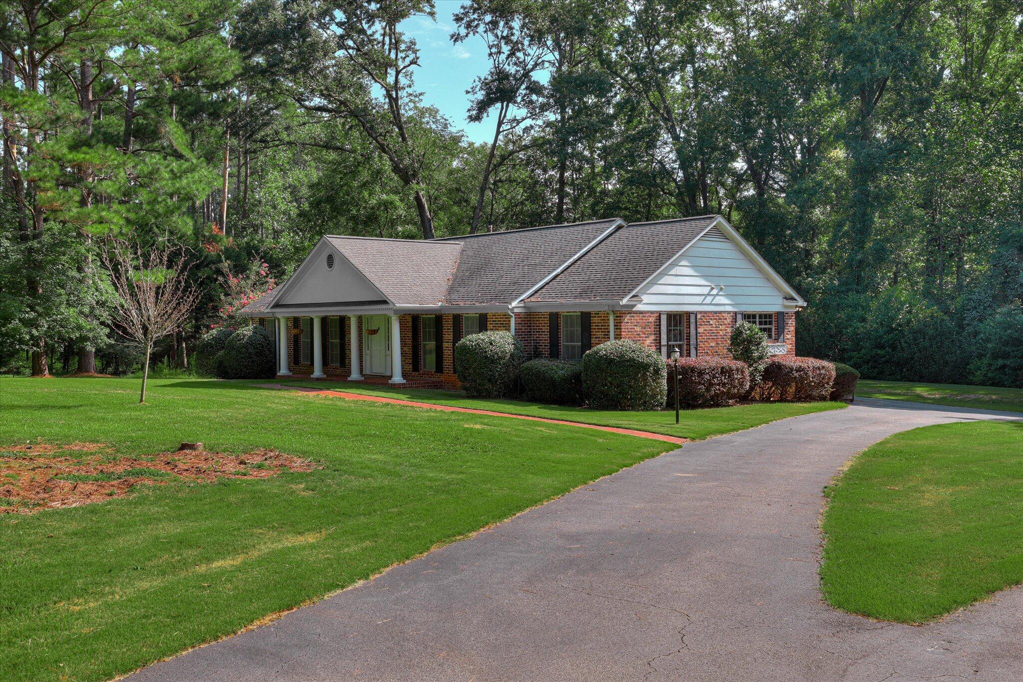 1001 Spring Street Washington, GA 30673 - Photo 4 of 55 04-104