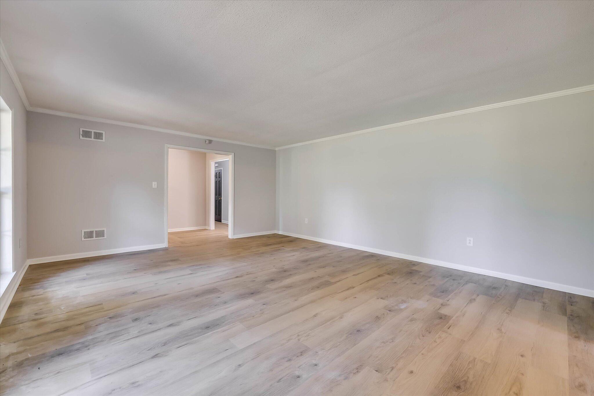 1001 Spring Street Washington, GA 30673 - Photo 9 of 55 09-109