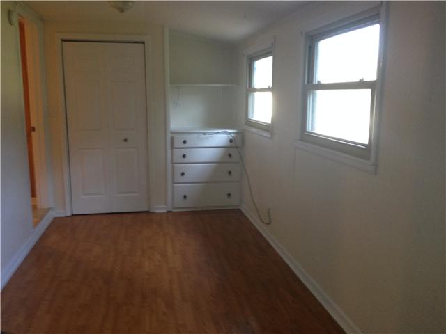 916 Ragsdale Road Manchester, TN 37355 - Photo 15 of 17 Bedroom with 4 drawer built in chest great for children sharing or bedroom with sitting area
