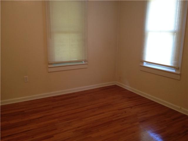 916 Ragsdale Road Manchester, TN 37355 - Photo 16 of 17 3rd bedroom note hardwood floors
