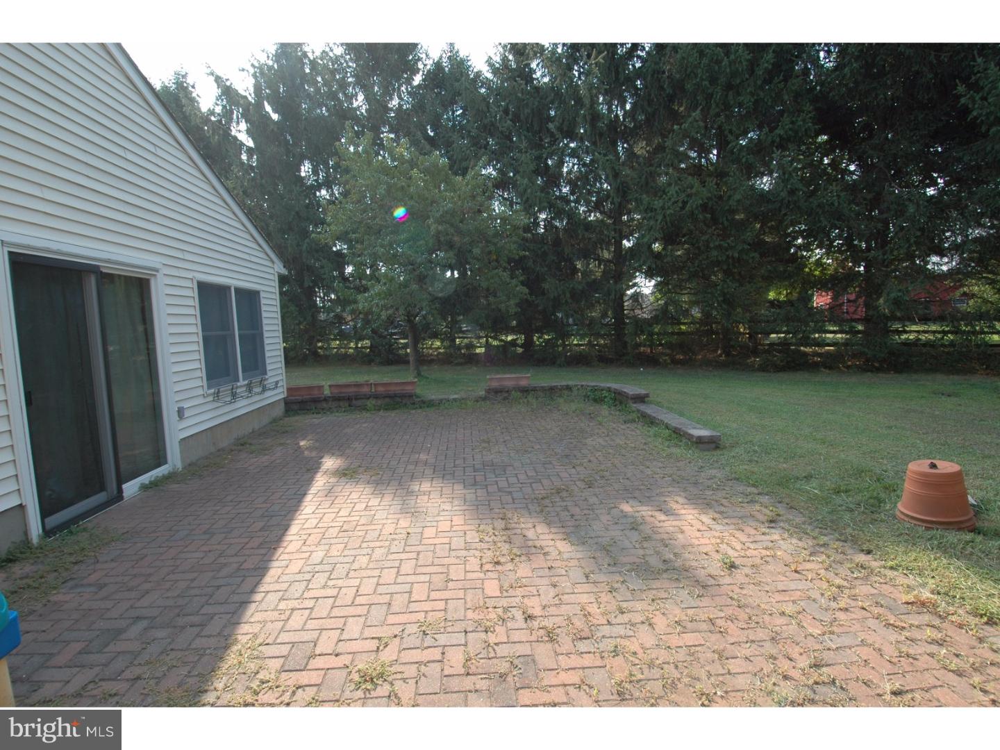 905 North Island Road Columbus, NJ 08022 - Photo 23 of 24 Patio