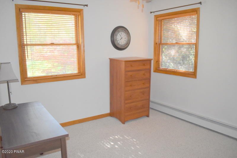 111 Raspberry Drive Canadensis, PA 18325 - Photo 8 of 32