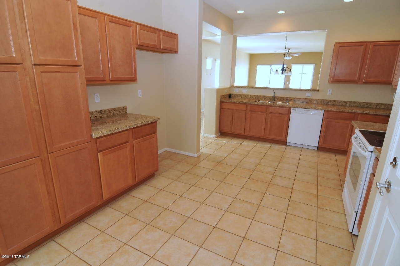 20914 East Reunion Road Red Rock, AZ 85145 - Photo 3 of 15