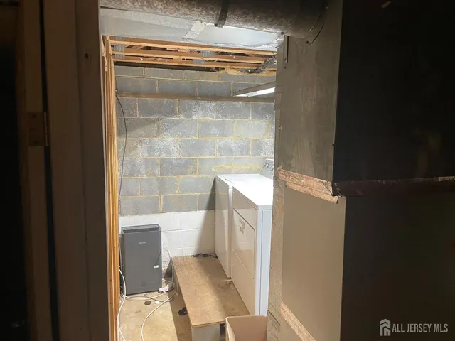 $470,000 | 26 Courtlandt Street, New Brunswick, NJ 08901