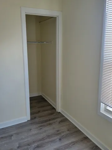 $94,900 | 215 West 105th Place, Chicago, IL 60628