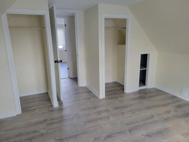 $94,900 | 215 West 105th Place, Chicago, IL 60628