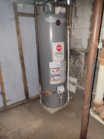 $94,900 | 215 West 105th Place, Chicago, IL 60628