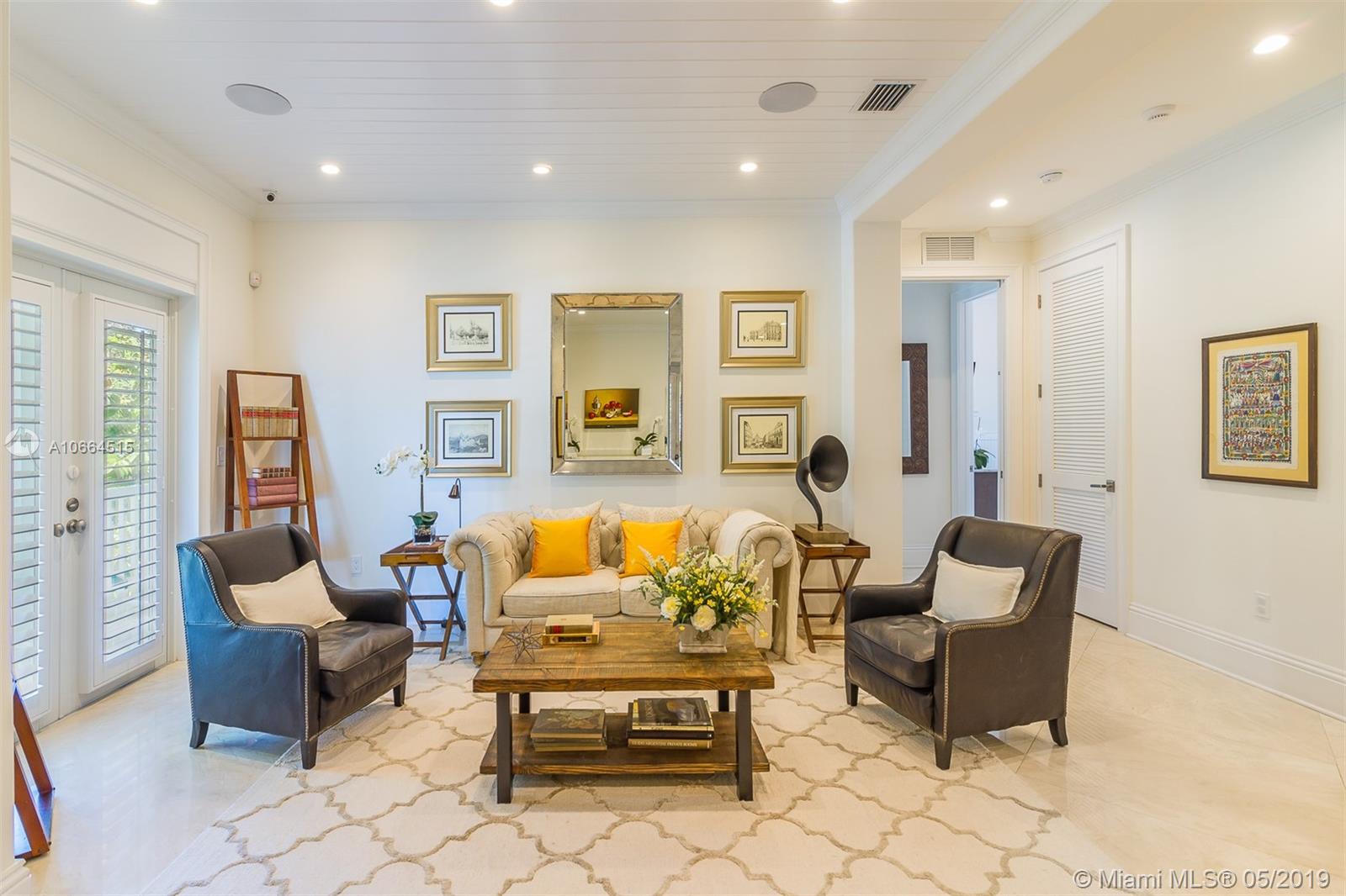 315 Woodcrest Road Key Biscayne, FL 33149 - Photo 2 of 23