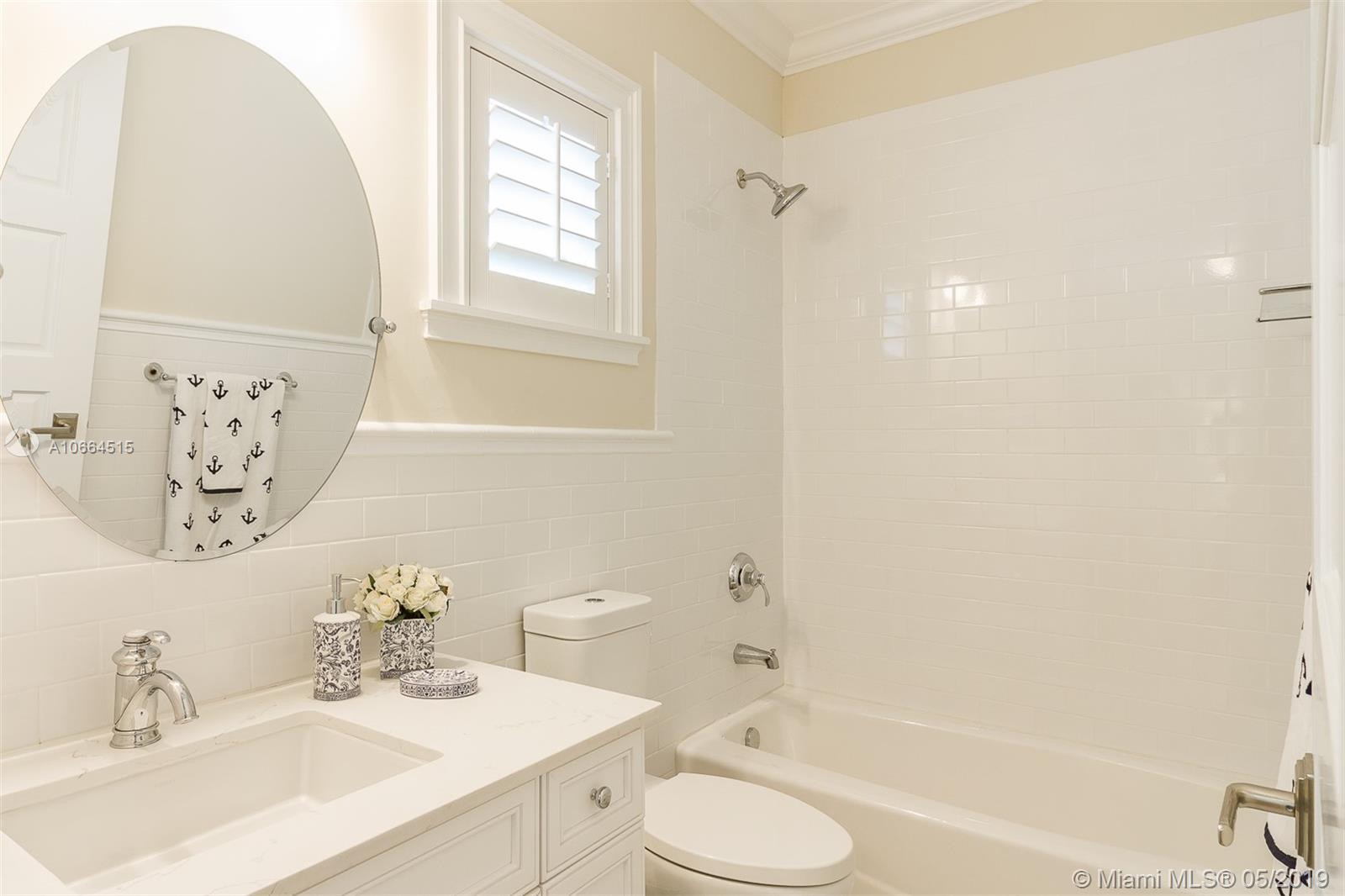 315 Woodcrest Road Key Biscayne, FL 33149 - Photo 16 of 23