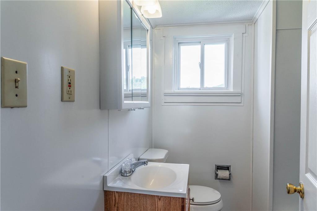 111 Cleveland Street Butler, PA 16001 - Photo 14 of 16 Gallery Image 14