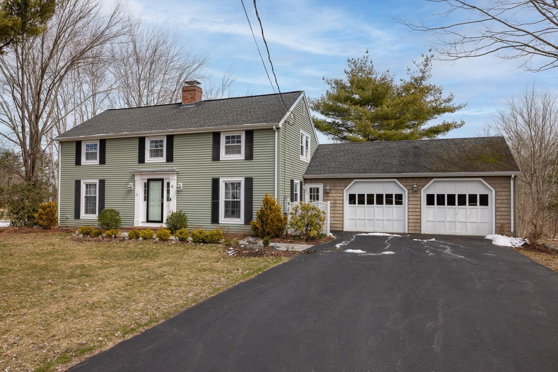 42 Bayside Road Greenland, NH 03840 - Photo 1 of 40 Gallery Image 1