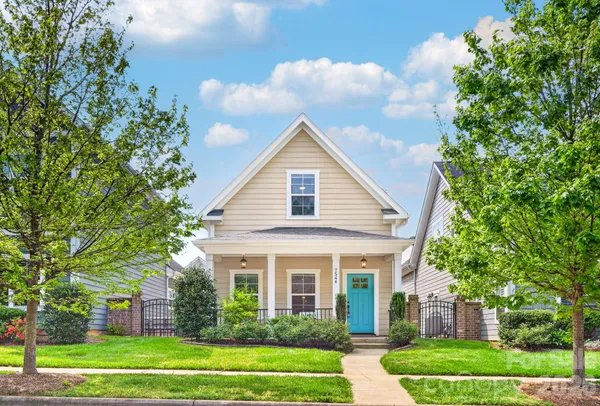 $424,000 | 7544 Fairway Villa Circle, Denver, NC 28037