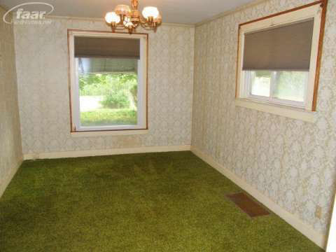 5073 North Ridge Road Chesaning, MI 48616 - Photo 12 of 17 20365614-11.JPG