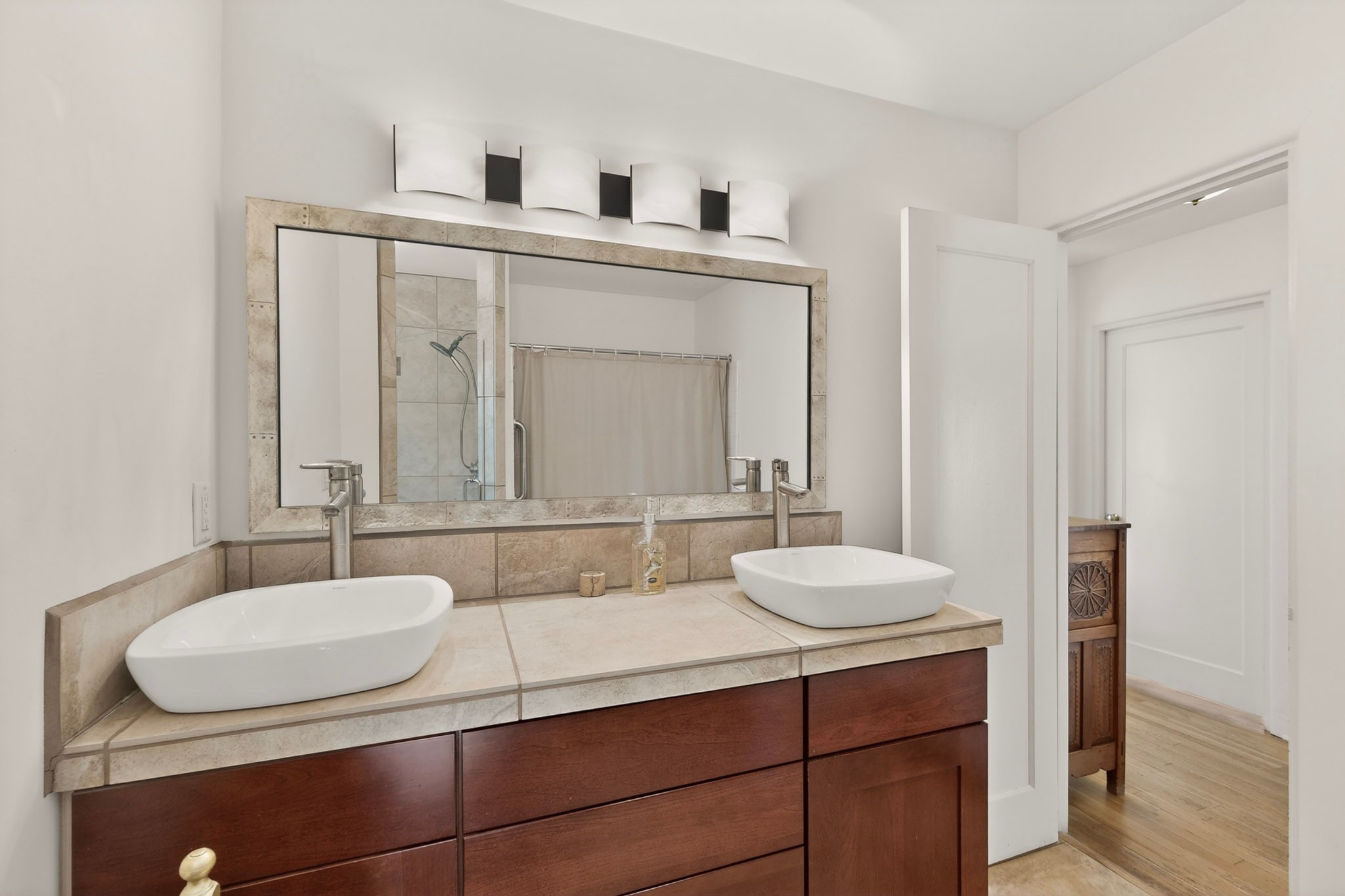 1064 Bishops Lodge Road Santa Fe, NM 87501 - Photo 23 of 40