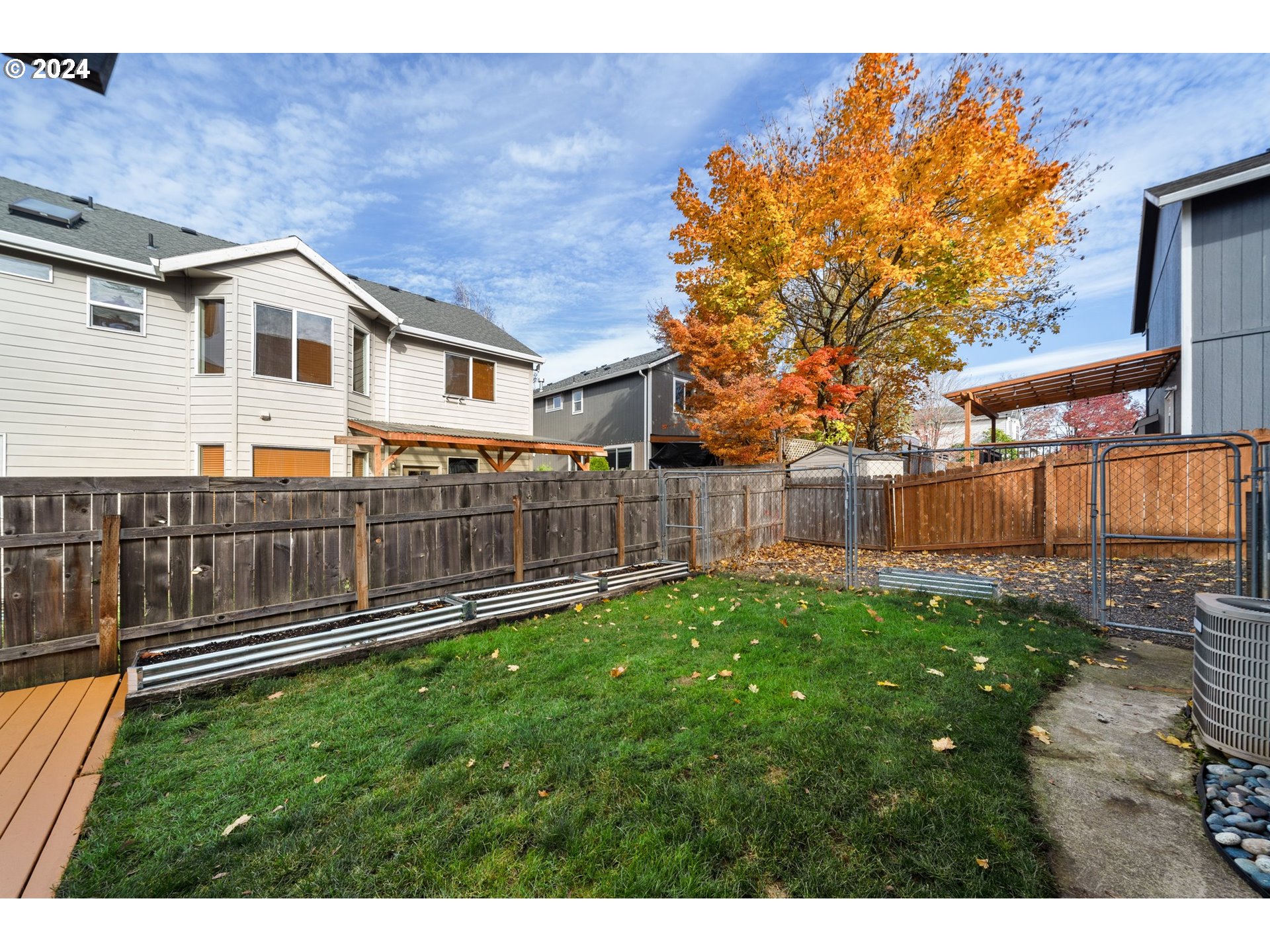 39833 Evans Street Sandy, OR 97055 - Photo 36 of 37 a house view with a garden space