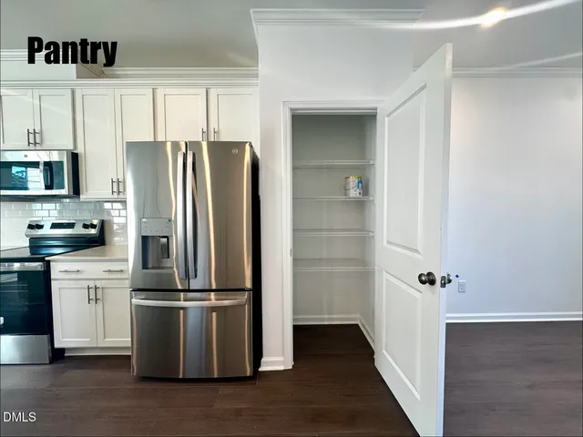 $2,150 | 3707 Elm Grv Lane, Raleigh, NC 27604