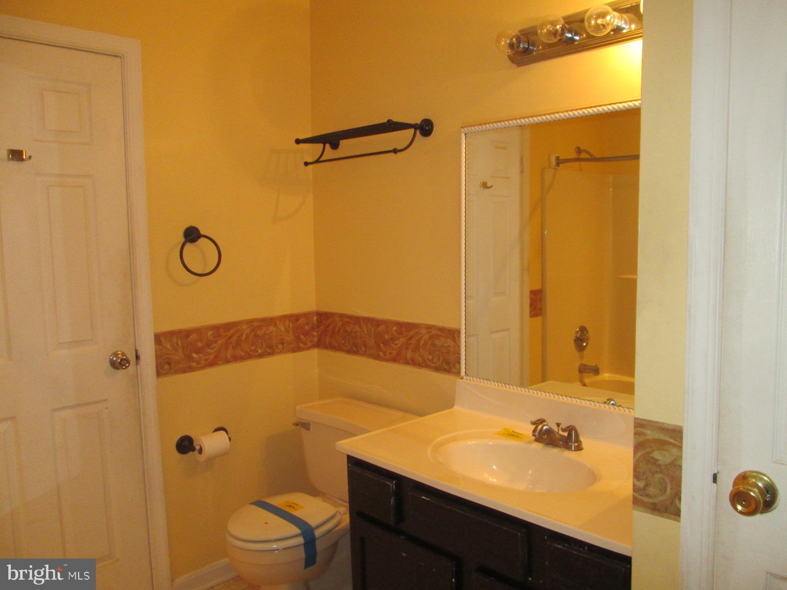 204 Buttonwoods Road Elkton, MD 21921 - Photo 10 of 16 Dual Access Bath