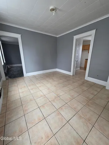 $204,900 | 26 Van Derveer Street, Amsterdam, NY 12010