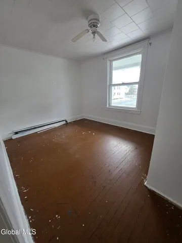 $204,900 | 26 Van Derveer Street, Amsterdam, NY 12010