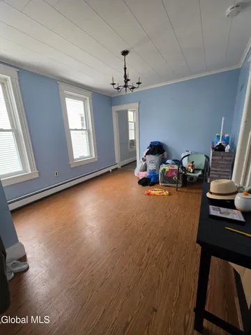 $204,900 | 26 Van Derveer Street, Amsterdam, NY 12010