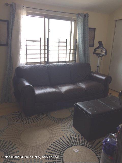 46 Croft Place Staten Island, NY 10314 - Photo 4 of 14 5