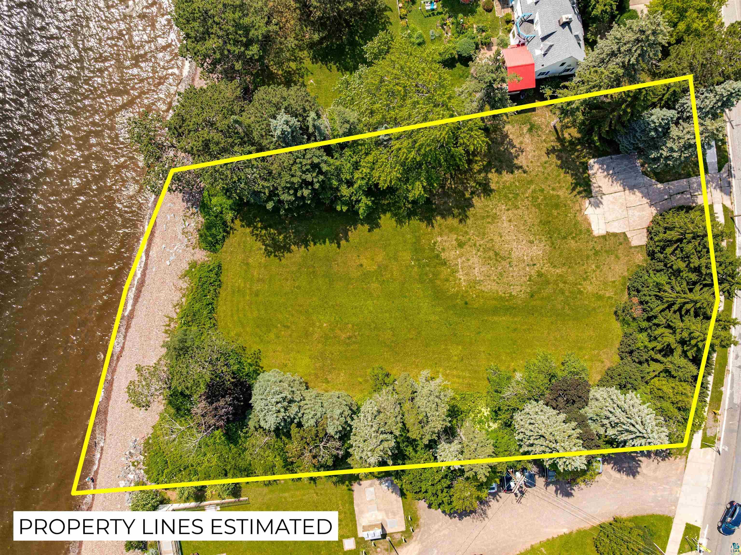 5918 London Road Duluth, MN 55804 - Photo 9 of 10 Aerial view of property and surrounding area with property parcel outlined