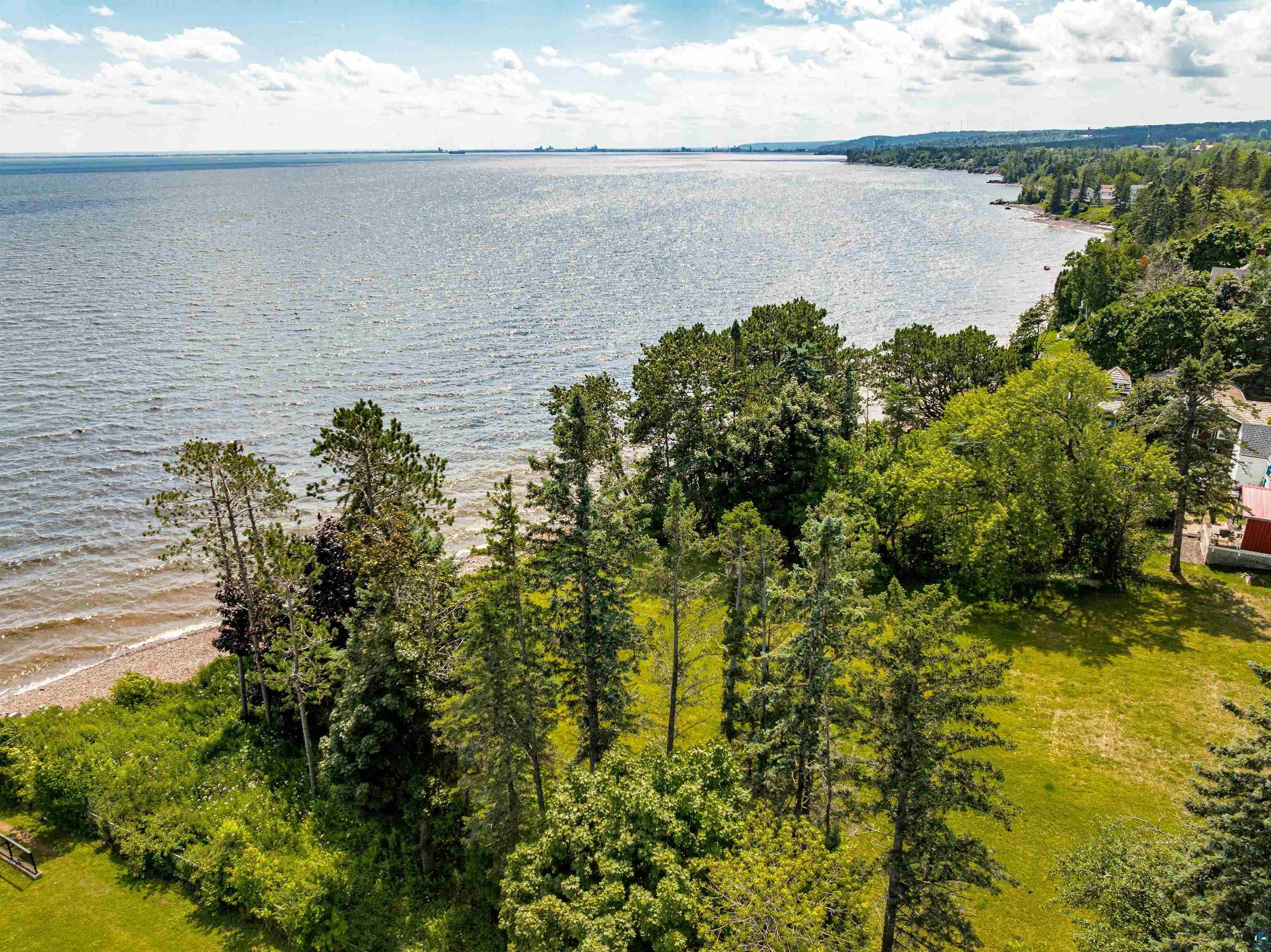 5918 London Road Duluth, MN 55804 - Photo 10 of 10 Drone / aerial view of a nearby body of water