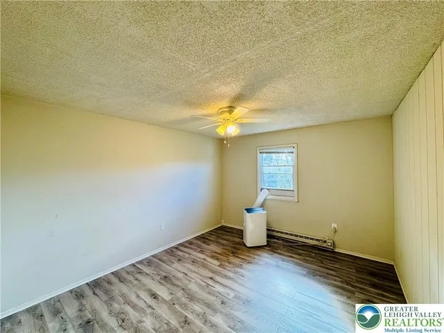 $2,395 | 2915 Norton Avenue, Easton, PA 18045