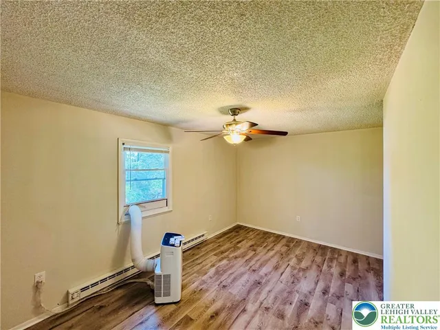 $2,395 | 2915 Norton Avenue, Easton, PA 18045