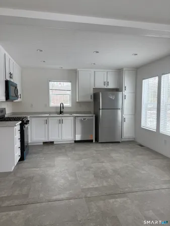 $159,900 | 7-421 Norwich-Westerly Road, North Stonington, CT 06359